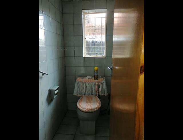 3 BEDROOM HOUSE FOR SALE IN VANDERBIJLPARK CE 5